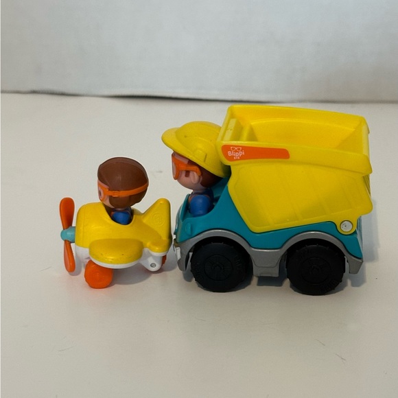 Kideo Blippi Mini Vehicles Dump Truck and Airplane - Picture 2 of 7
